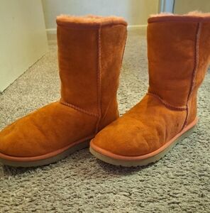UGG Coral Orange Suede Shearling Boots Size 7